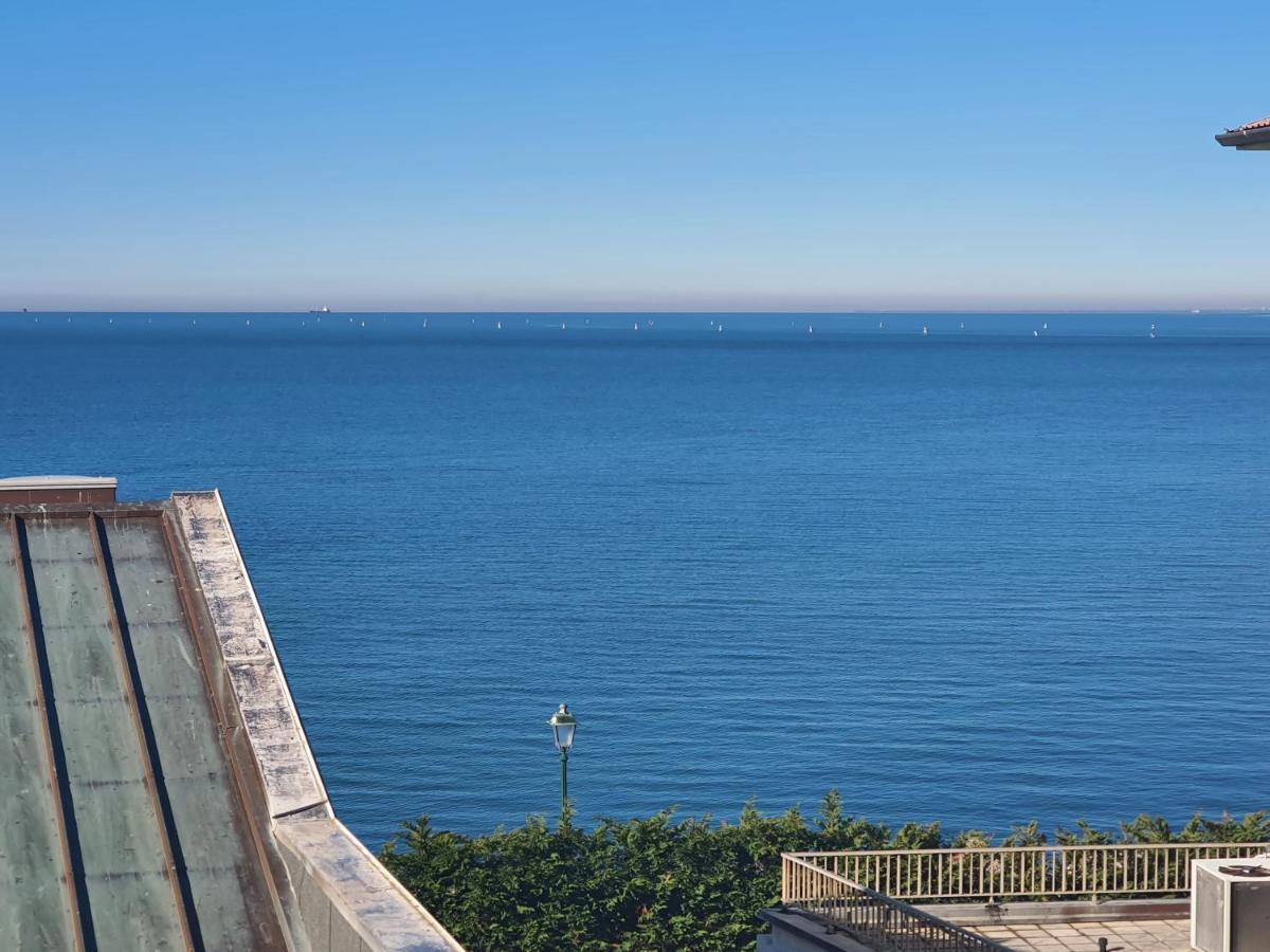 Hotel Antares Grado Exterior photo